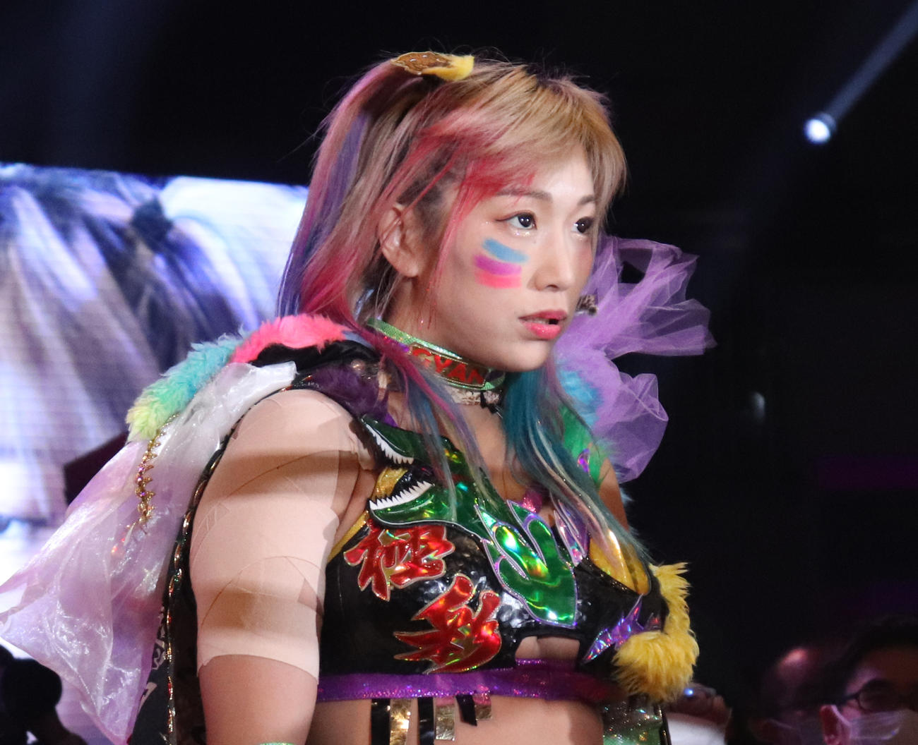 スターダム両国大会　入場するウナギ・サヤカ（撮影・松熊洋介）