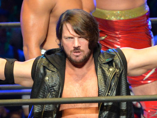 WWE】AJスタイルズが左足首骨折、SNSで報告 手術回避も自身最長離脱に