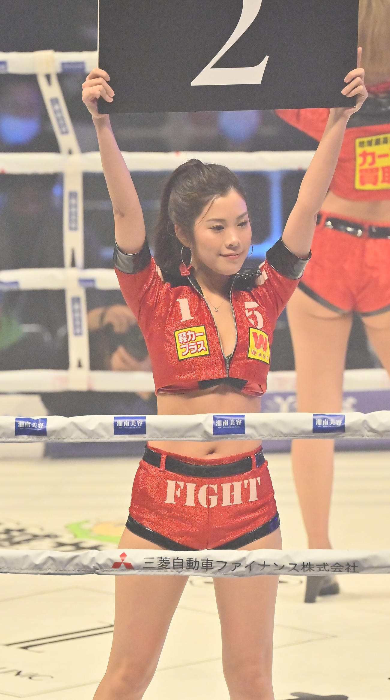3150FIGHTラウンドガール「3150GIRLS」の内田瑞穂（撮影・和賀正仁）