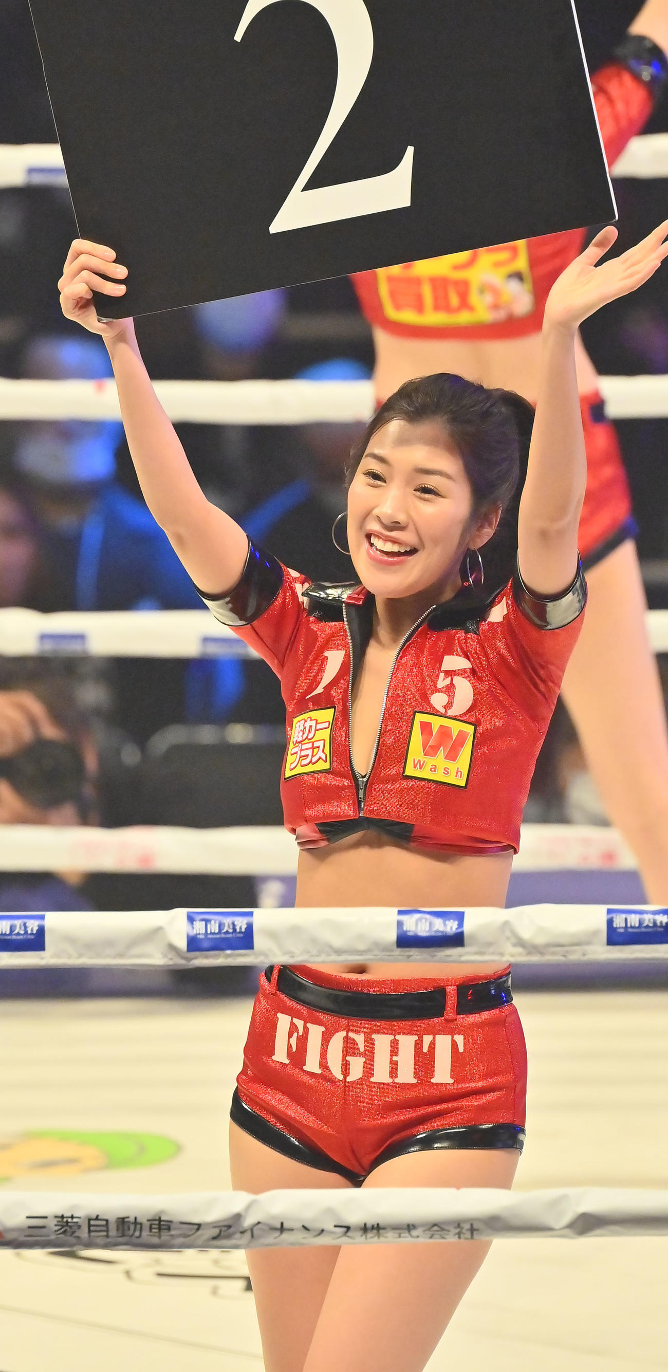 3150FIGHTラウンドガール「3150GIRLS」の内田瑞穂（撮影・和賀正仁）