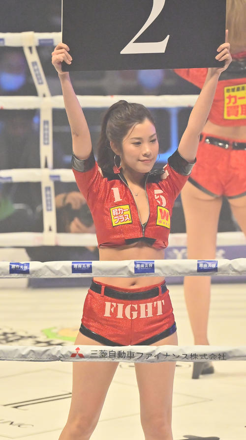 3150FIGHTラウンドガール「3150GIRLS」の内田瑞穂（撮影・和賀正仁）