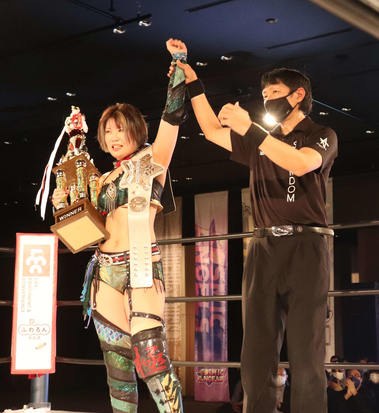 スターダム高田馬場大会　フューチャー・オブ・スターダム選手権で2度目の防衛に成功した壮麗亜美（撮影・松熊洋介）
