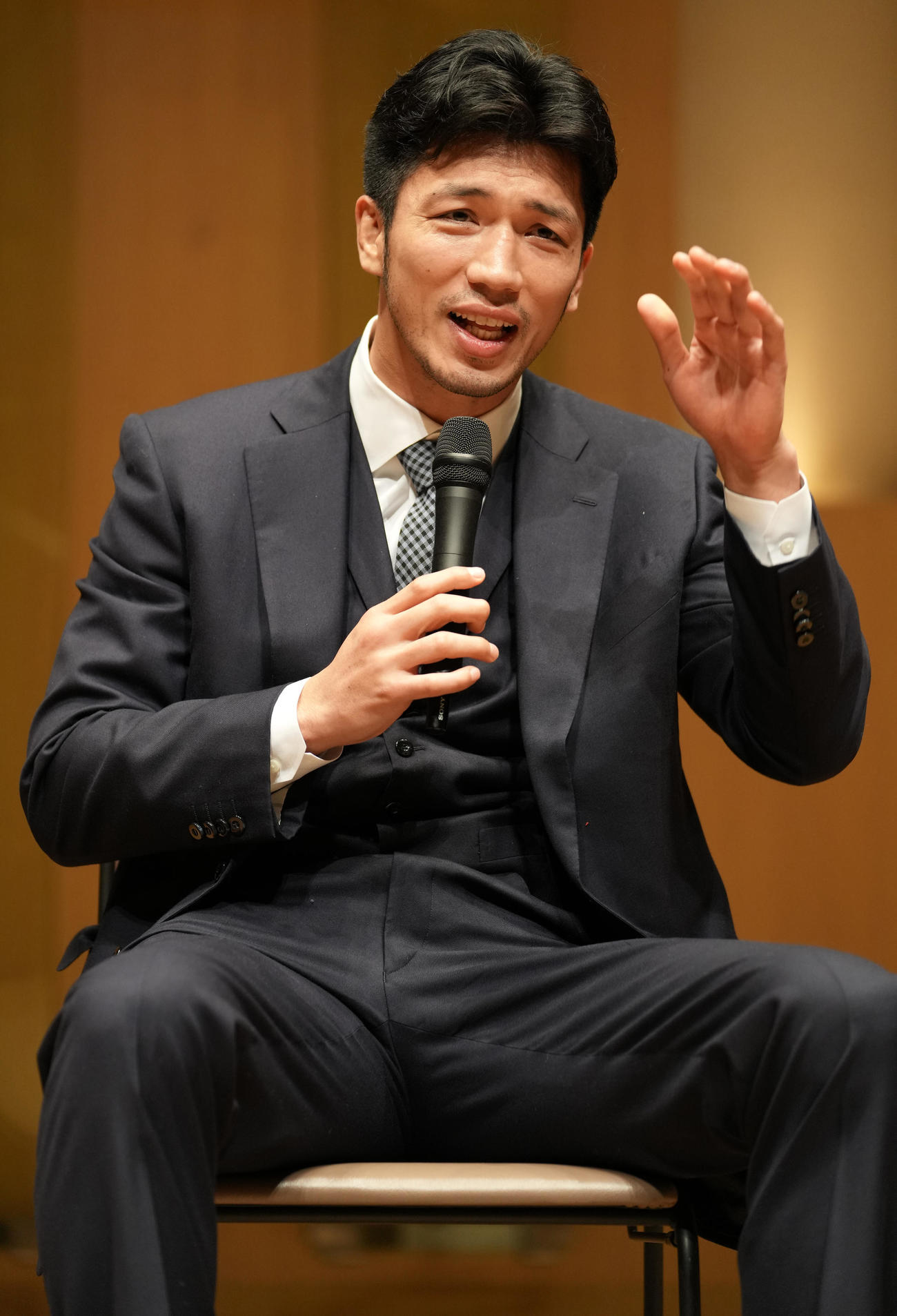 第13回日本スポーツ学会大賞を受賞し、講演で話す村田（撮影・鈴木みどり）