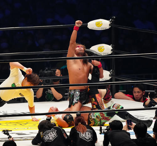 武藤に勝利した内藤（撮影・江口和貴）