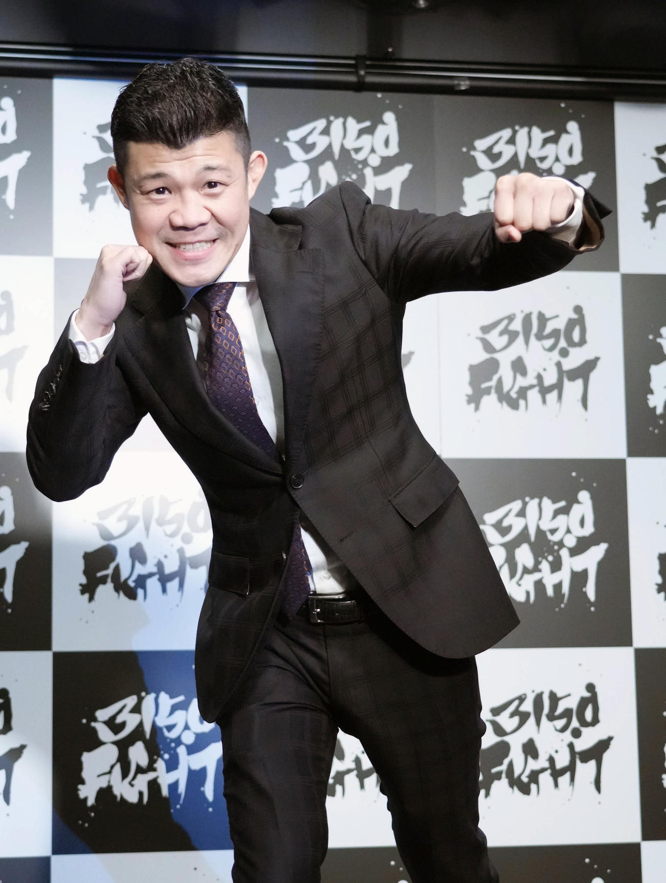 「3150FIGHT VOL.5　～東京を殴りにいこうか！」大会開催を発表する亀田氏（撮影・小沢裕）
