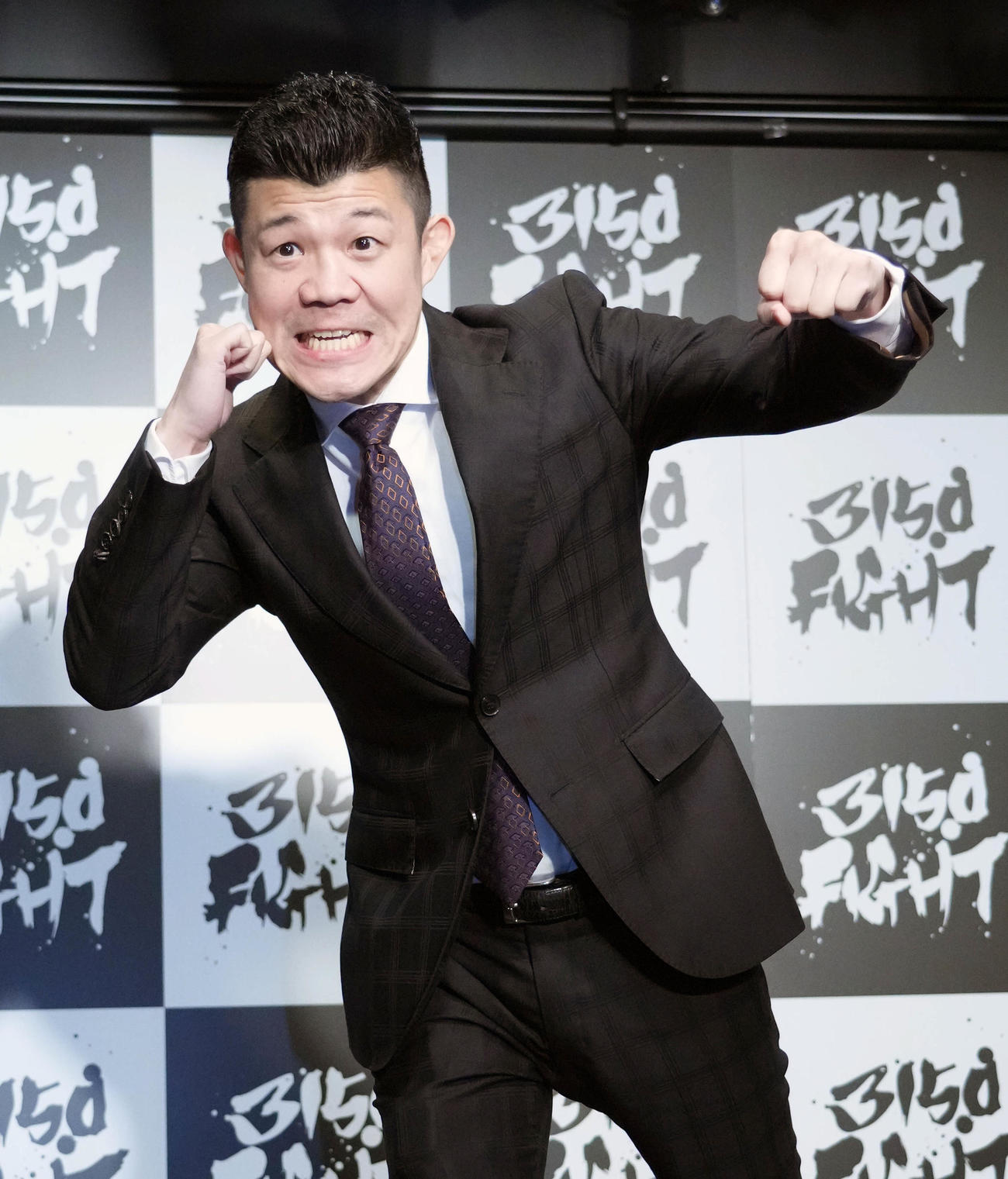「3150FIGHT VOL.5　～東京を殴りにいこうか！」大会開催を発表する亀田氏（撮影・小沢裕）