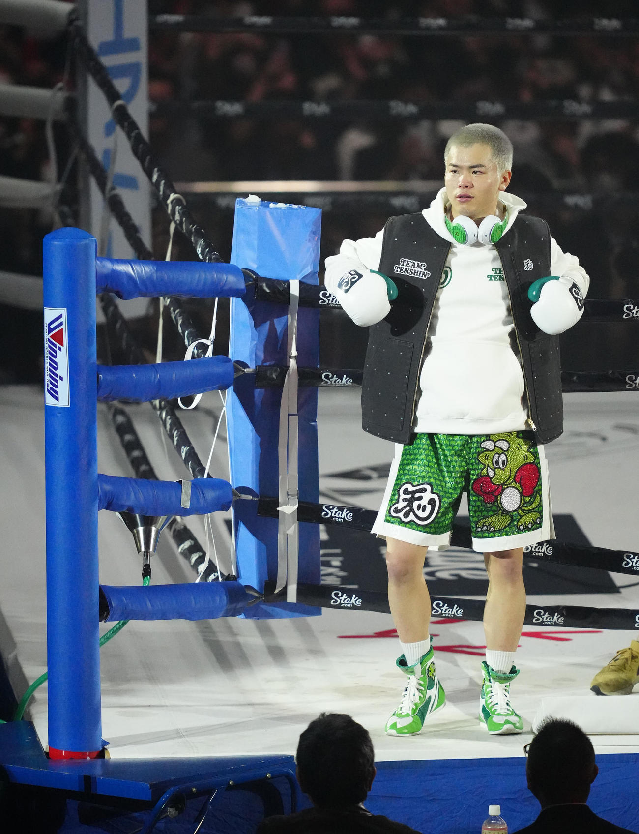 入場する那須川（撮影・江口和貴）