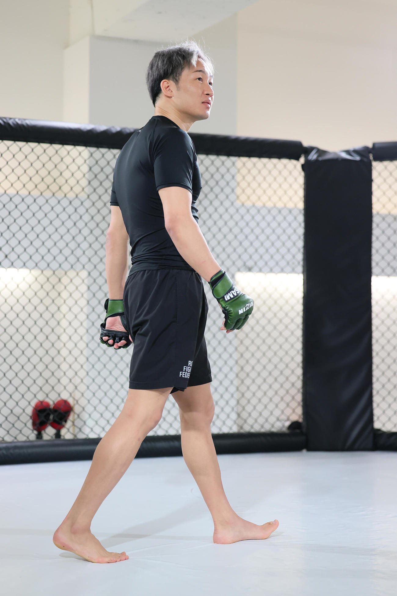 トレーニングを公開した朝倉（撮影・足立雅史）