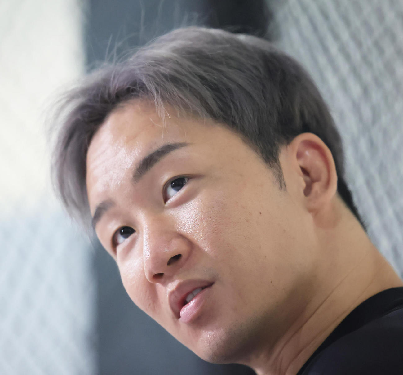 公開トレーニングを終え、意気込みを語る朝倉（撮影・足立雅史）