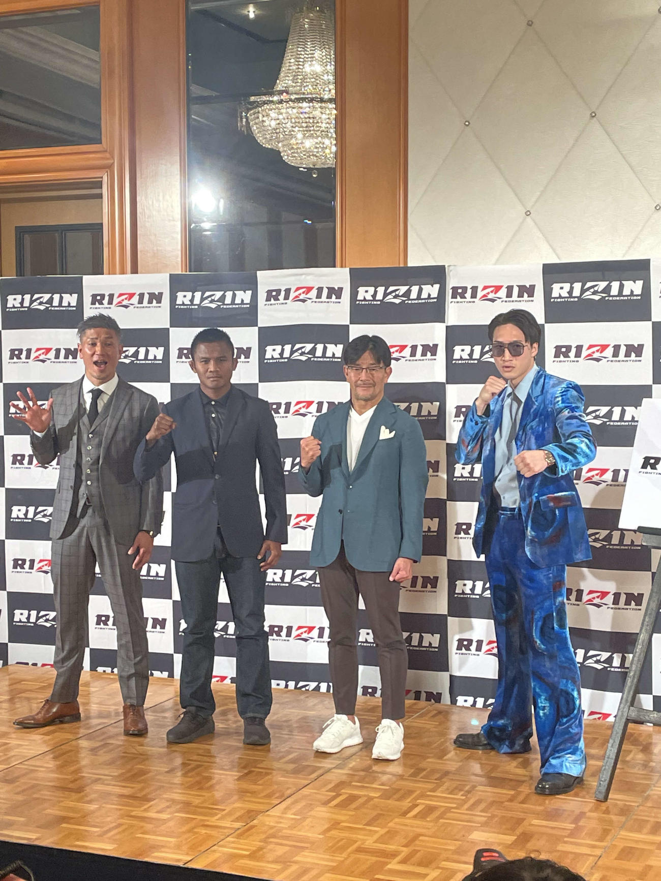 「RIZIN.42」（5月6日、東京・有明アリーナ）の追加対戦カード発表記者会見に出席した、左から元K－1 MAX日本王者の城戸康裕、元K－1 MAX世界王者のブアカーオ・バンチャメーク、RIZIN榊原信行CEO、元K－1スーパーライト級王者安保瑠輝也