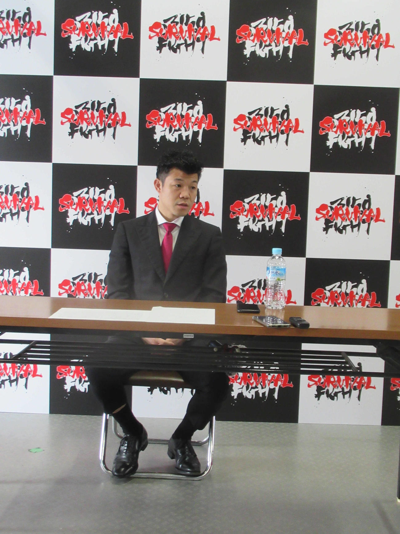 6月興行の会見に臨む3150FIGHTの亀田興毅ファウンダー（撮影・実藤健一）