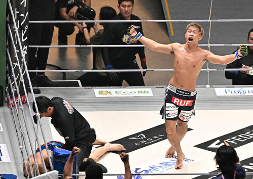 RIZIN】三浦孝太3連勝ならず流血初黒星「自分でもがっかり」YA－MANに
