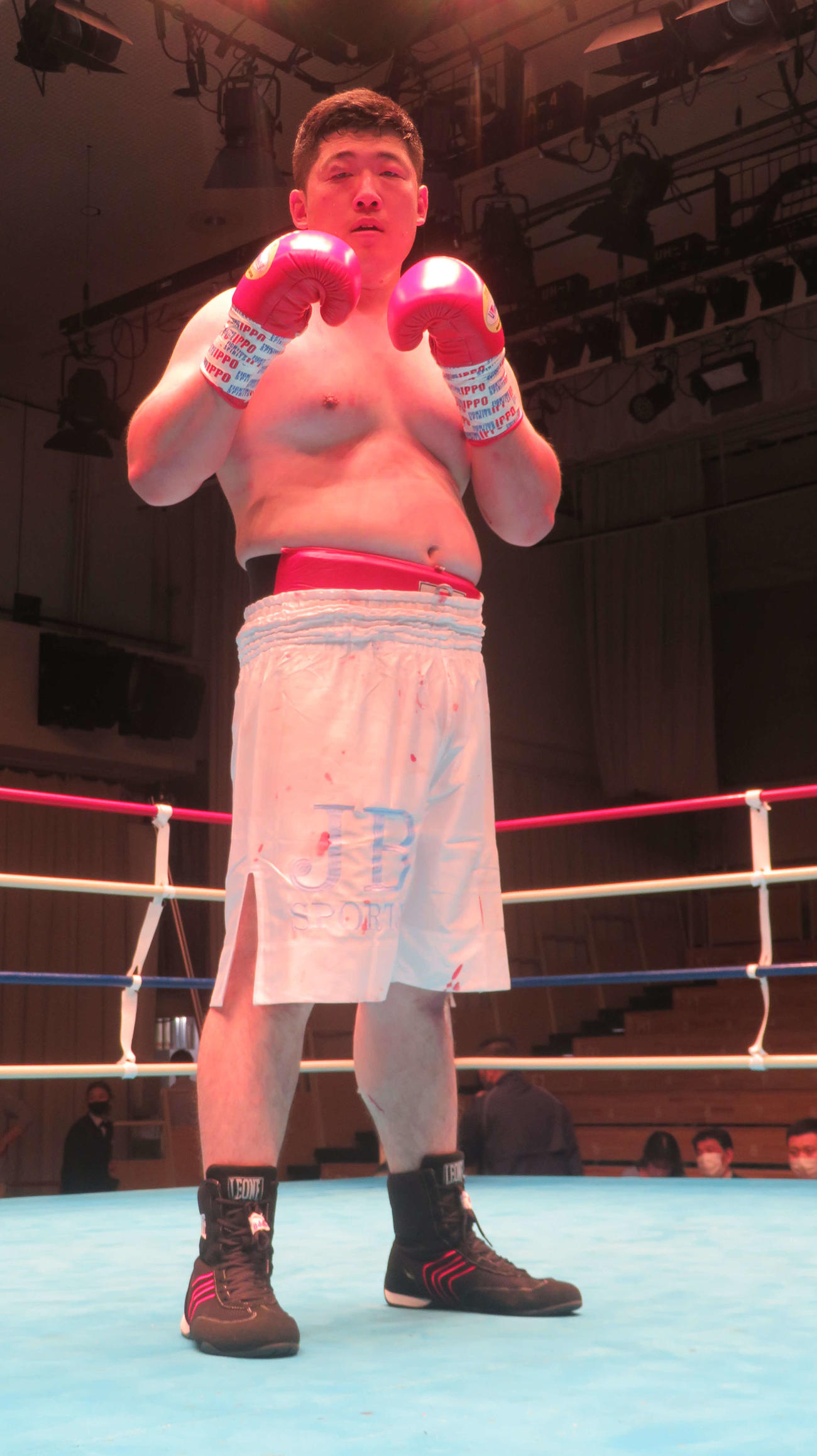 デビュー戦同士のヘビー級対決を制した佐々木ホイップ