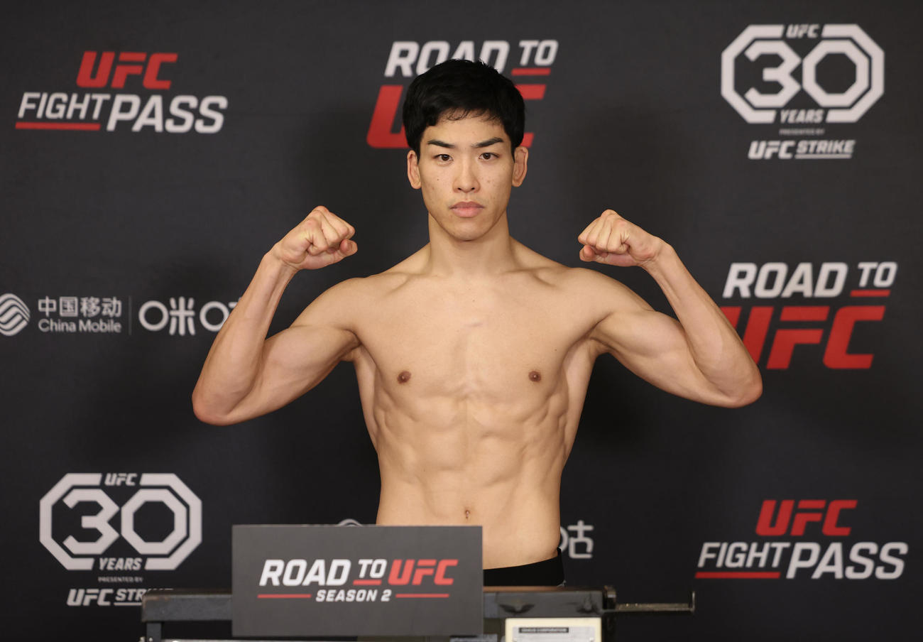 ROAD TO UFCのライト級にエントリーした丸山数馬が計量パス（C）Zuffa LLC／UFC