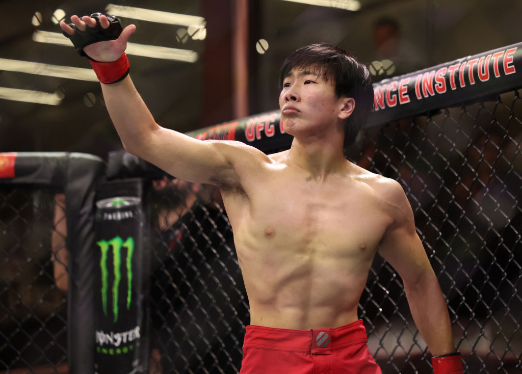 ROAD TO UFCフライ級初戦を突破した鶴屋伶(C)Zuffa LLC／UFC