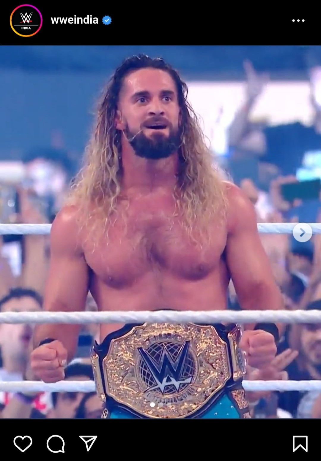 WWE世界ヘビー級王座決定トーナメント決勝でAJスタイルズを下し、新王者となったセス“フリーキン”ロリンズ（WWEインドのインスタグラムから）
