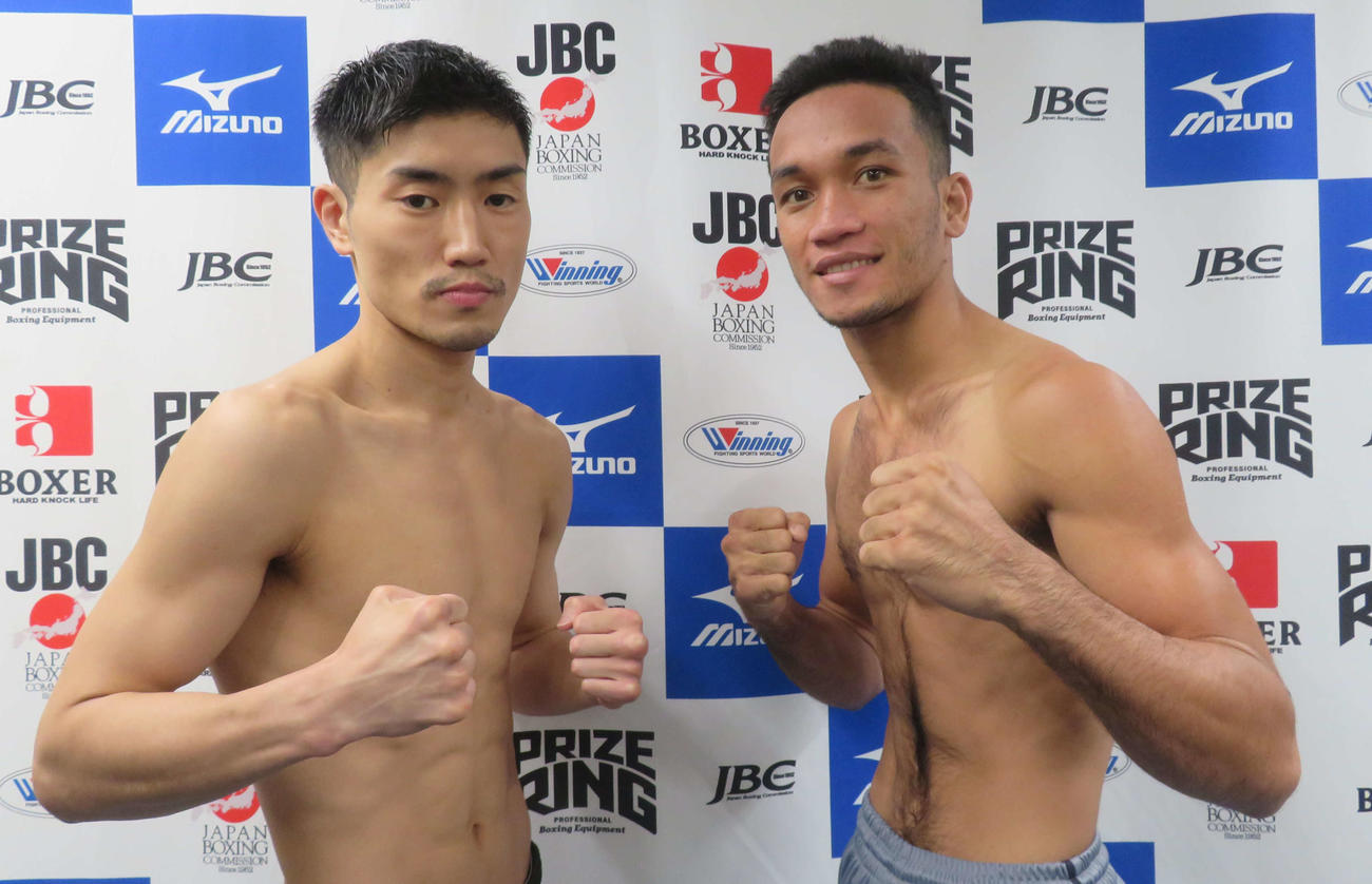 ダニエル・ニコラス（右）とのプロ4戦目に臨むアマ10冠の藤田健児