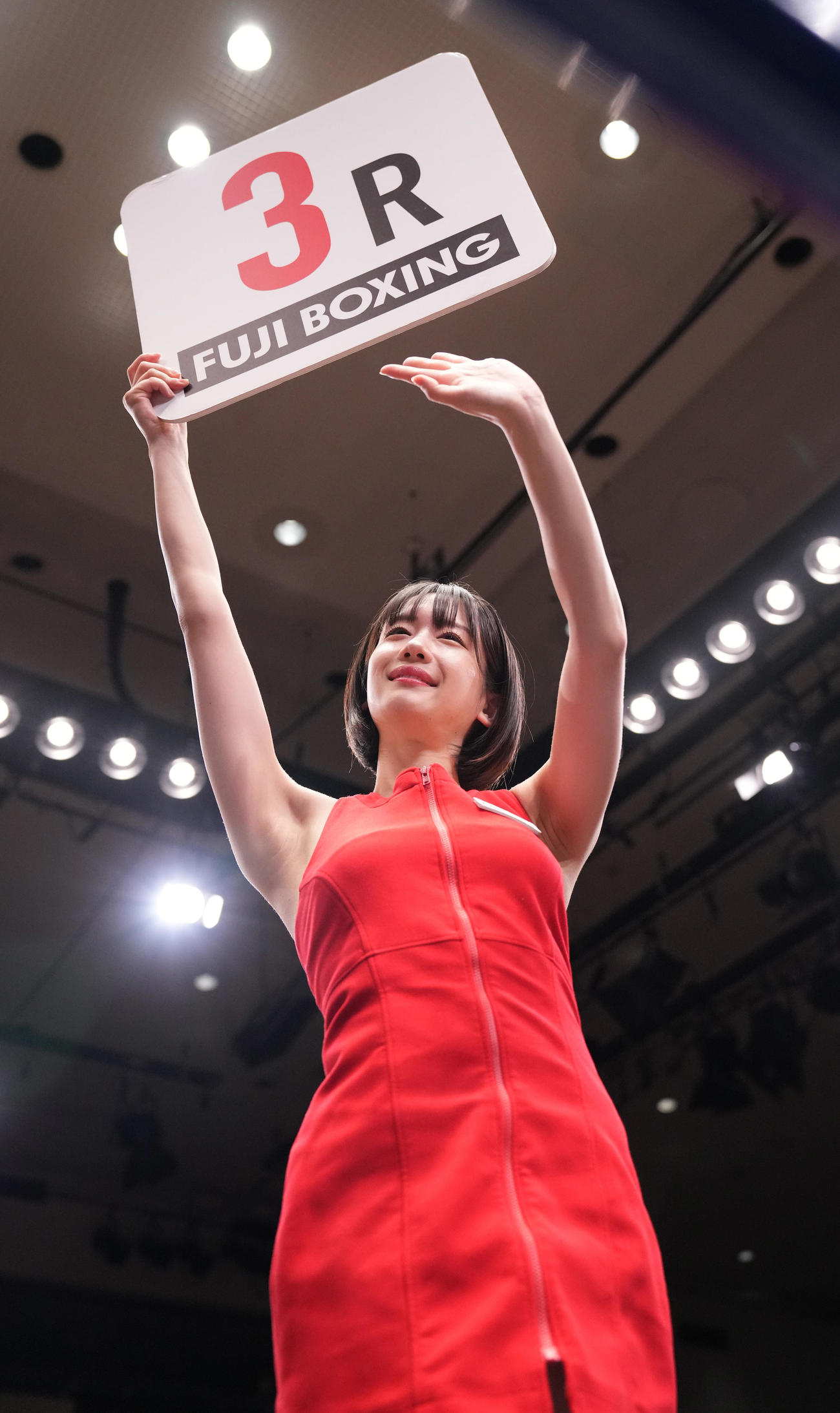 試合を彩る新唯（撮影・鈴木みどり）