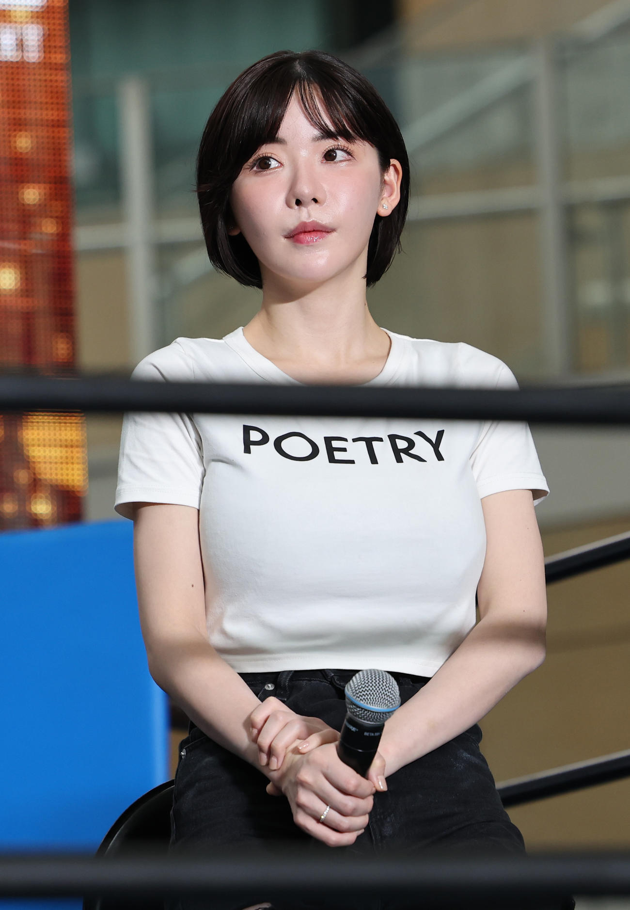 「超　RIZIN．2 powered by U－NEXT　トークショー」に参加した深田えいみ（撮影・野上伸悟）