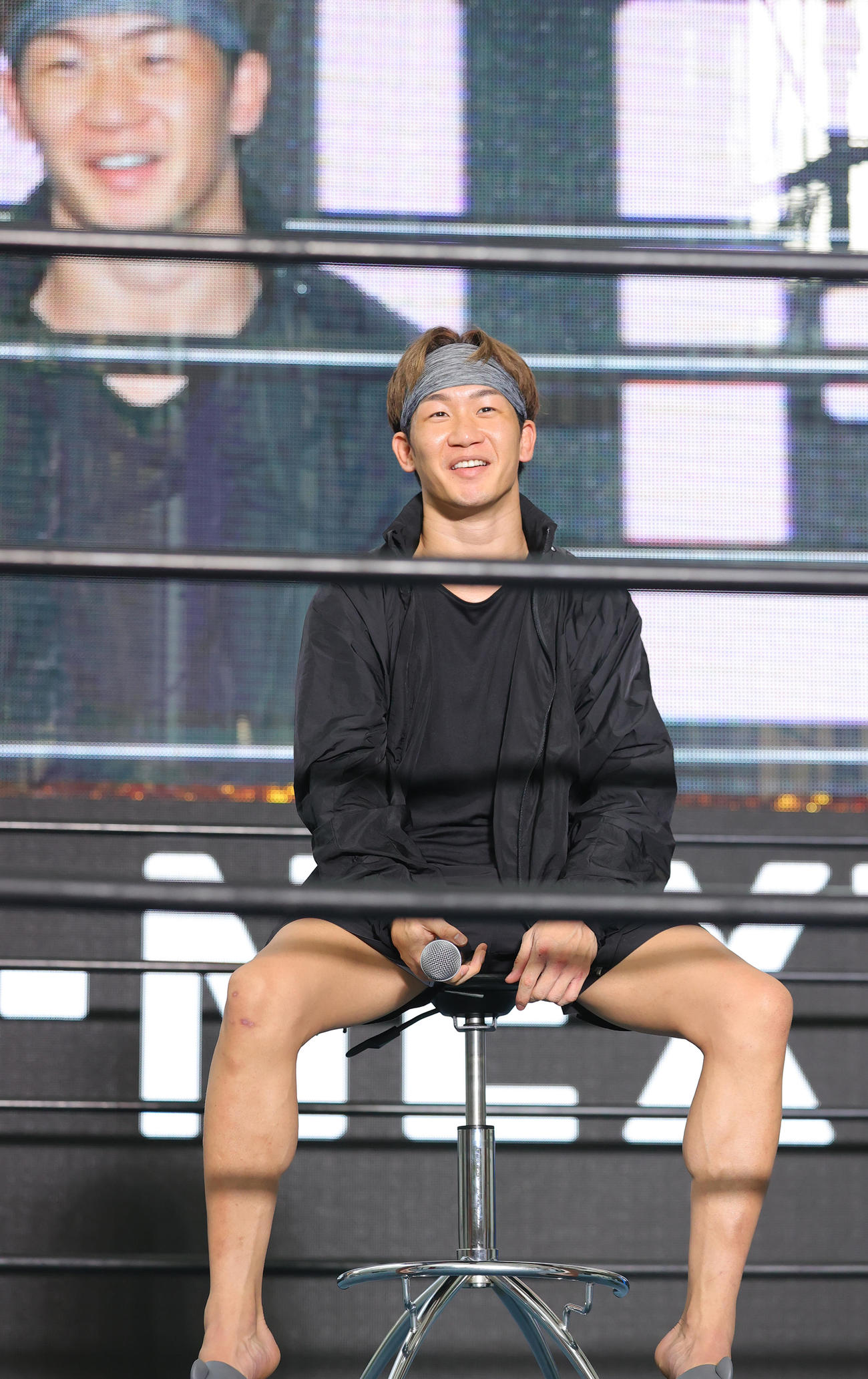 「超　RIZIN．2 powered by U－NEXT」を前に会見する朝倉未来（撮影・野上伸悟）