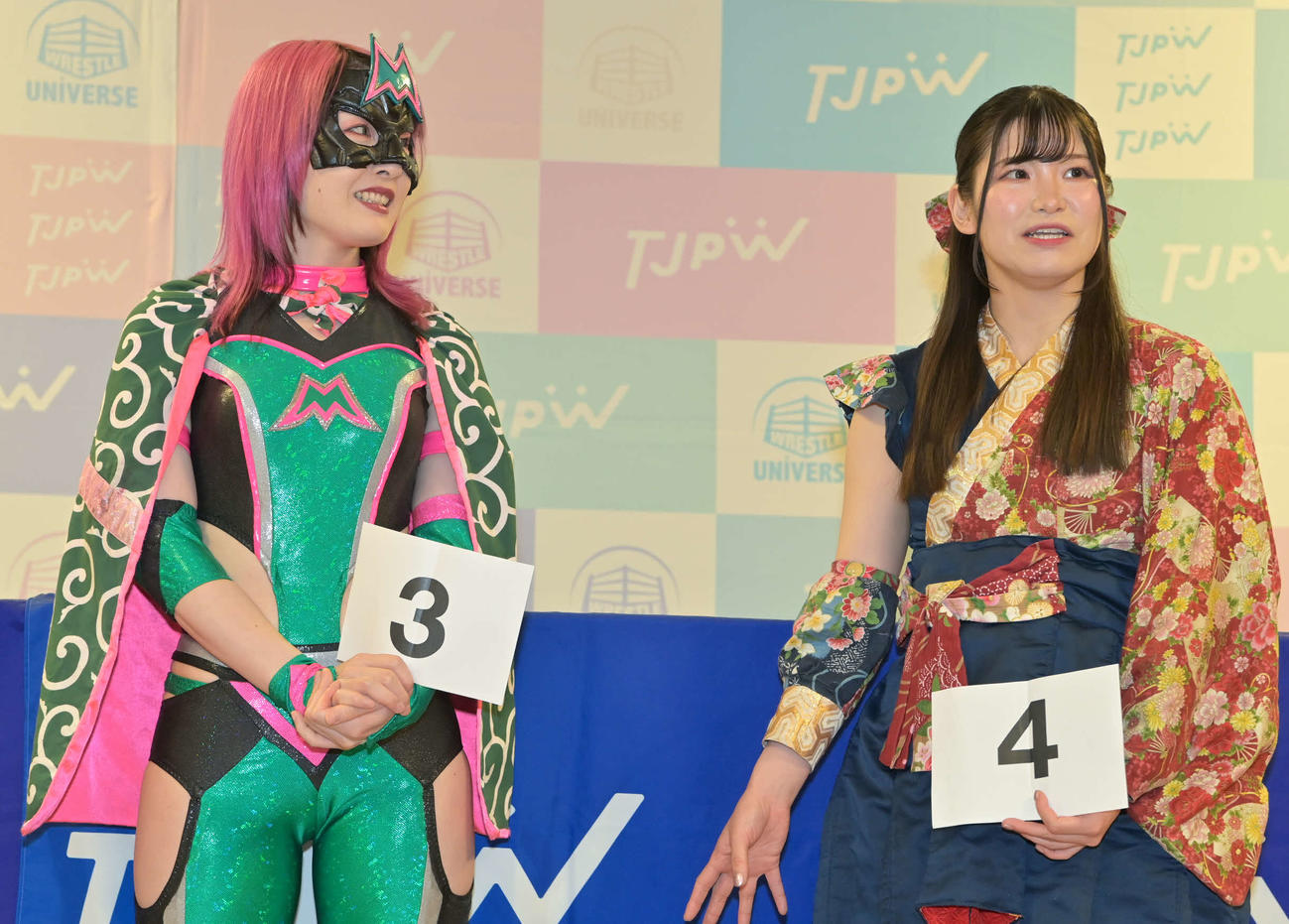 プリンセスカップに出場するハイパーミサヲ（左）と宮本もか（東京女子プロレス提供）