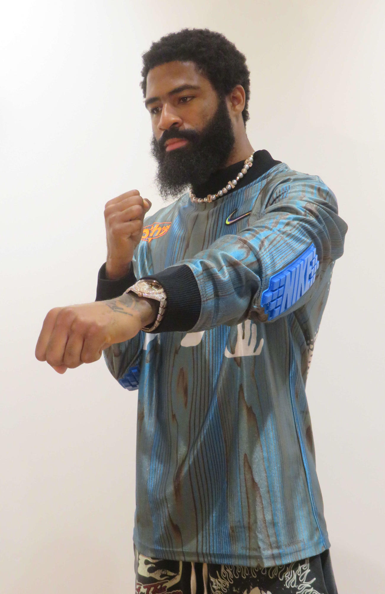 来日したWBC、WBO世界スーパーバンタム級王者フルトン（7月11日撮影）