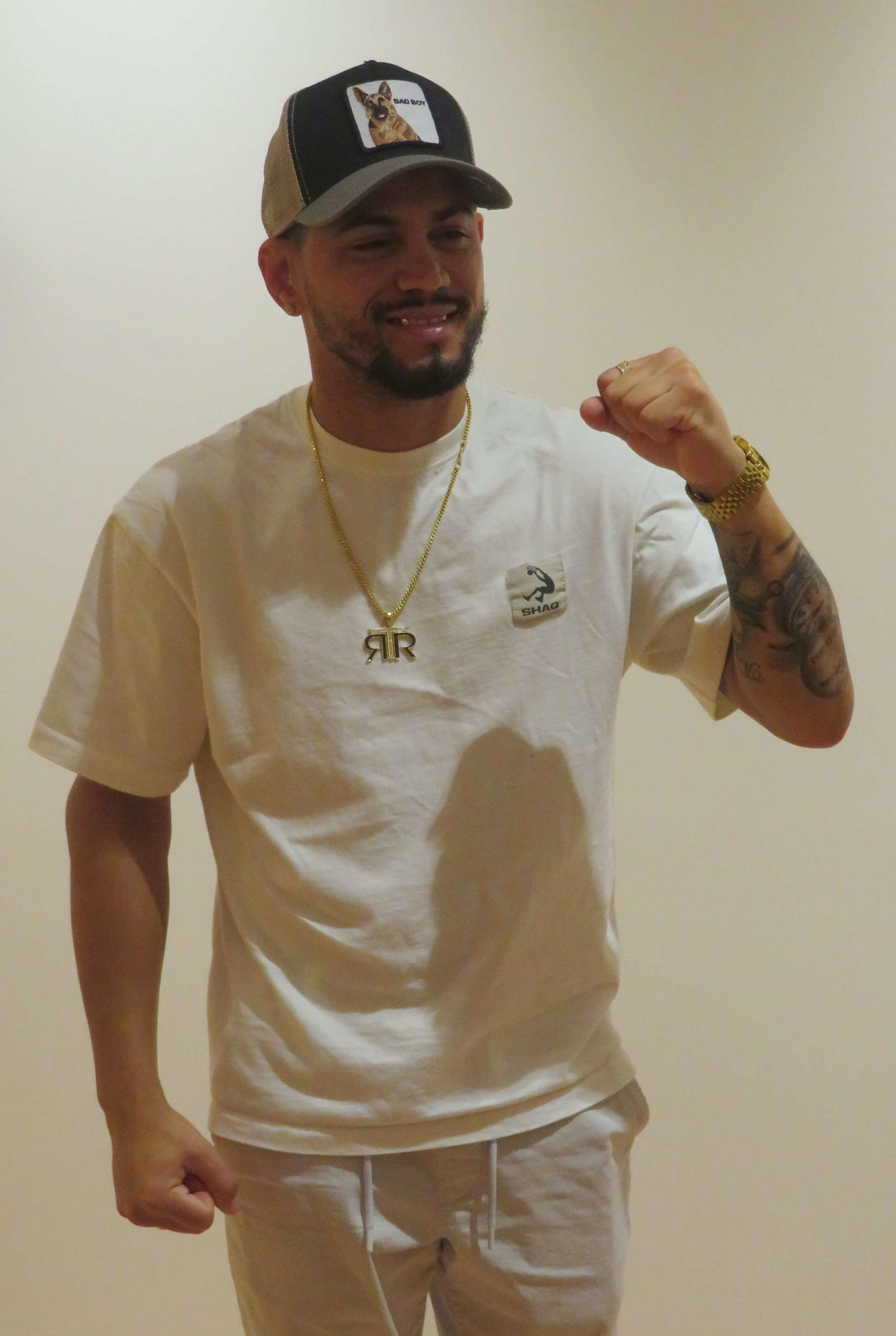 25日に清水聡の挑戦を受けるWBO世界フェザー級王者ロベイシ・ラミレスが来日