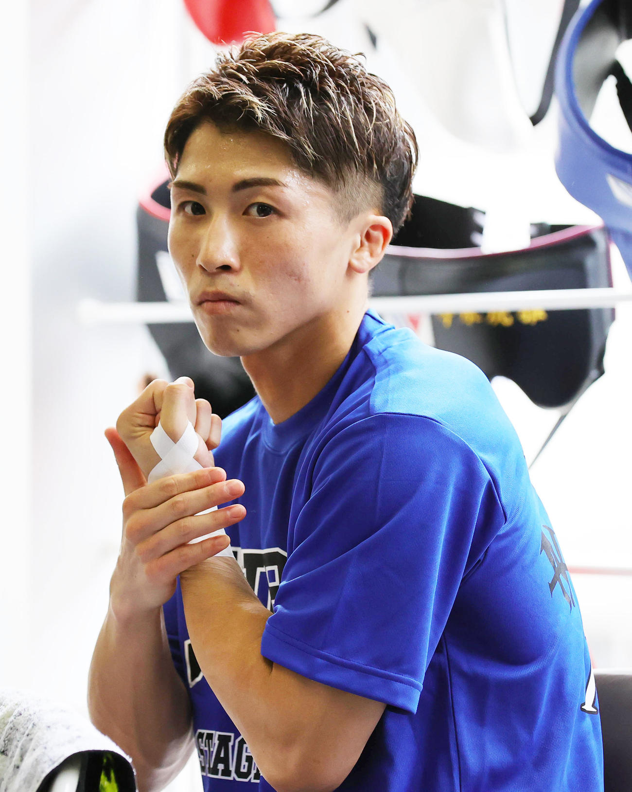練習を公開した井上尚弥（撮影・野上伸悟）