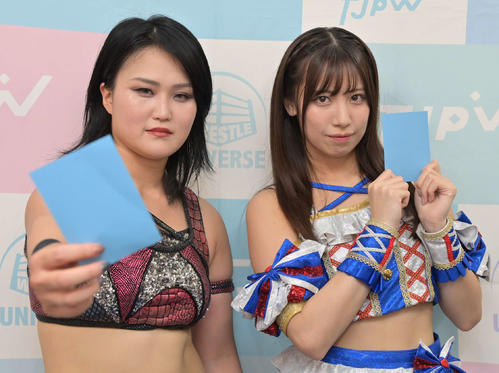 コ*ラ様 東京女子プロレス 山下実優 × 荒井優希 ランダム ペアアクキー 東京女子】荒井優希、悲願の初Vへ！準決勝は山下実優「怖くない！倒し
