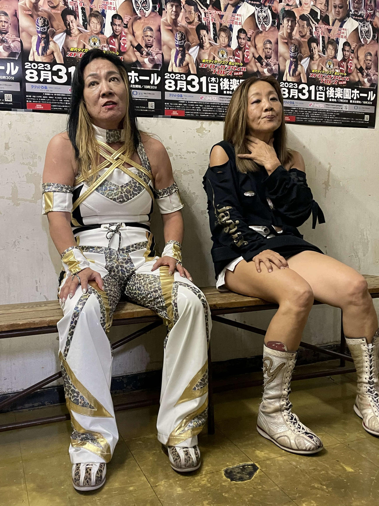 SSPW初代女子タッグ王者決定トーナメントで決勝進出を決めた左からジャガー横田、藪下めぐみ