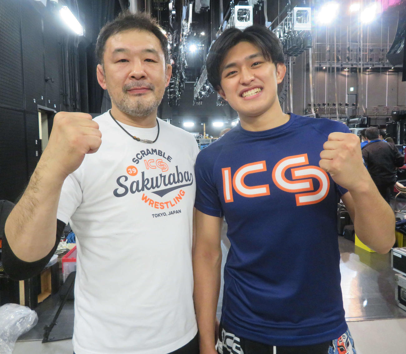 IQレスラーの桜庭和志（左）と長男桜庭大世