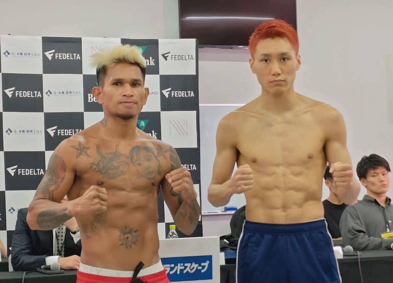 スーパーバンタム級8回戦で激突する元WBO世界バンタム級王者ジョンリール・カシメロ（左）と元IBF世界スーパーバンタム級王者小国以載