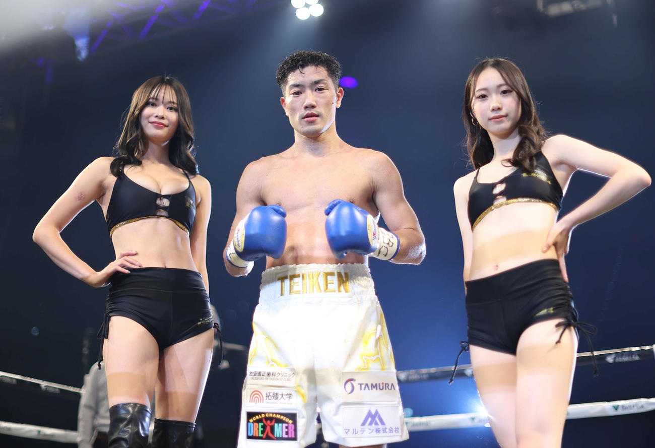 ジョー・サンティシマに判定勝利する藤田（撮影・河田真司）
