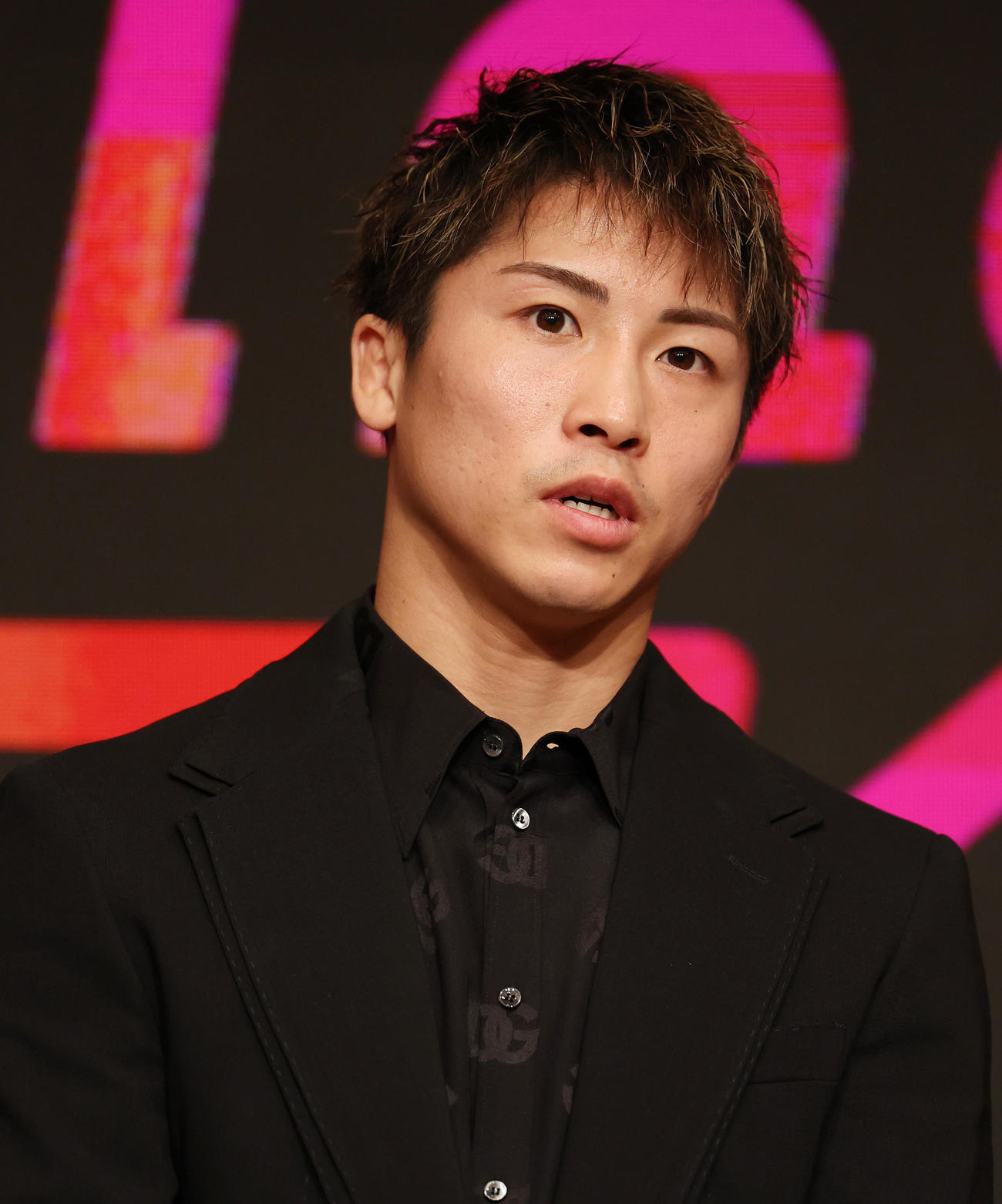 タパレスとのWBA・WBC・IBF・WBO世界スーパーバンタム級王座統一戦の発表会見を行った井上尚弥（撮影・野上伸悟）