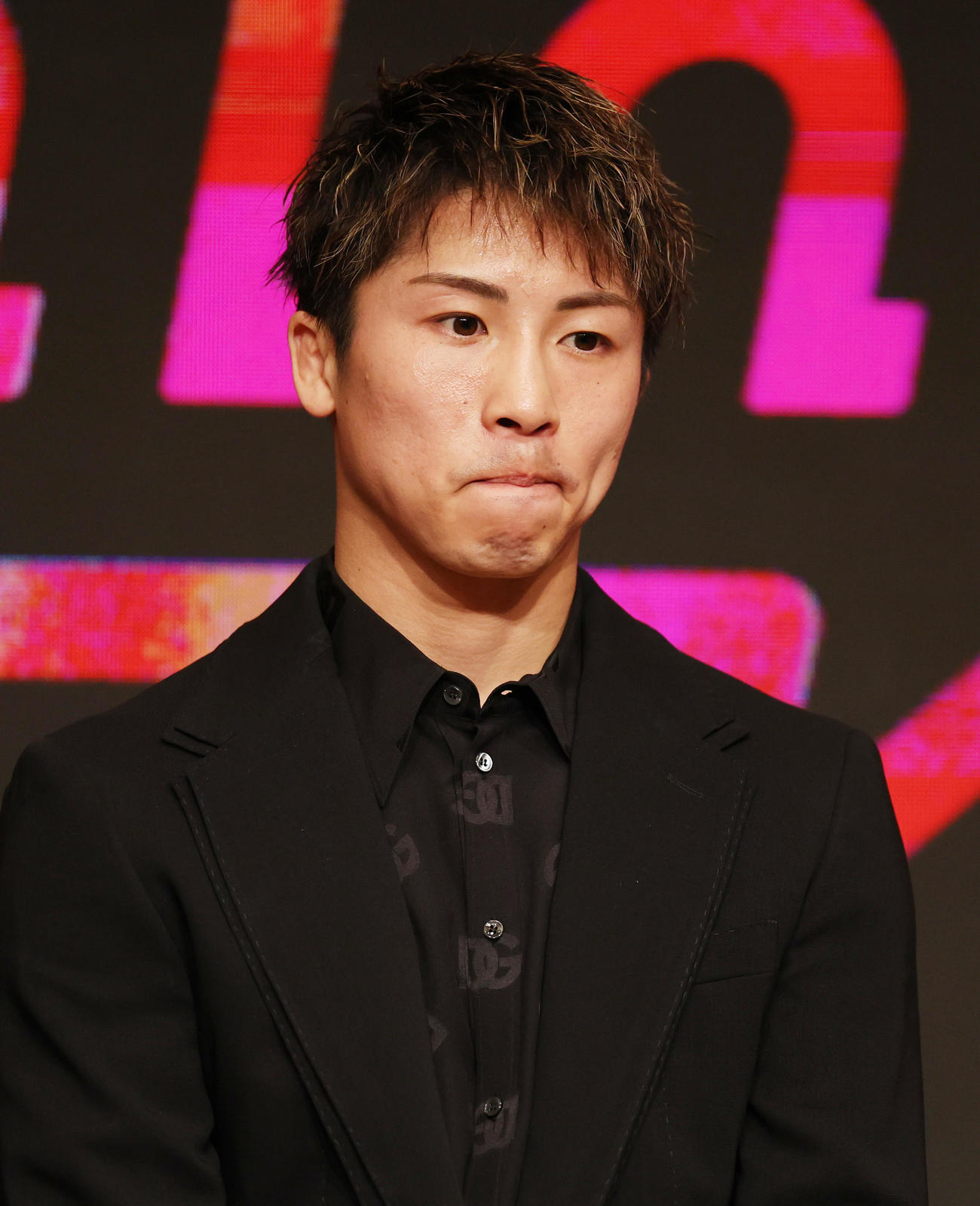 タパレスとのWBA・WBC・IBF・WBO世界スーパーバンタム級王座統一戦の発表会見を行った井上尚弥（撮影・野上伸悟）