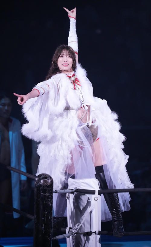 DDT】赤井沙希10年間のプロレス人生に幕 ラストマッチ敗れるも手紙で