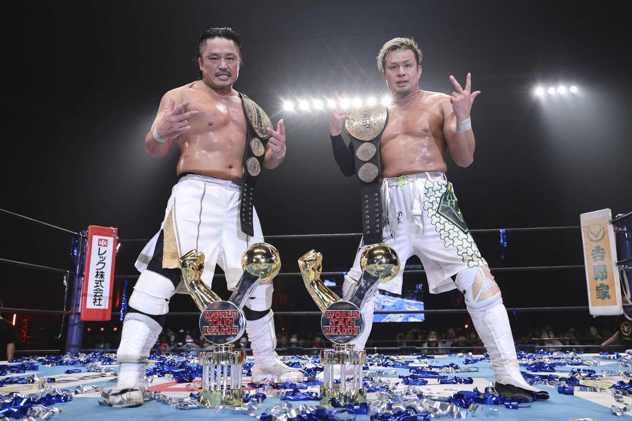 ワールドタッグリーグ3連覇の“毘沙門”後藤（左）とYOSHI－HASHI（写真提供・新日本プロレス）