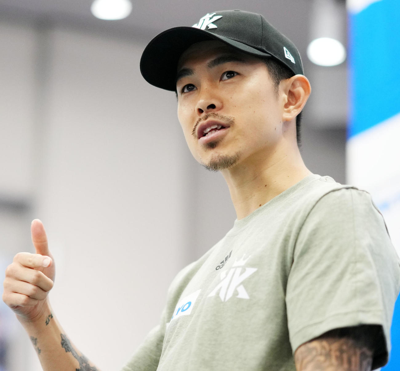 試合への意気込みを語る井岡（撮影・横山健太）