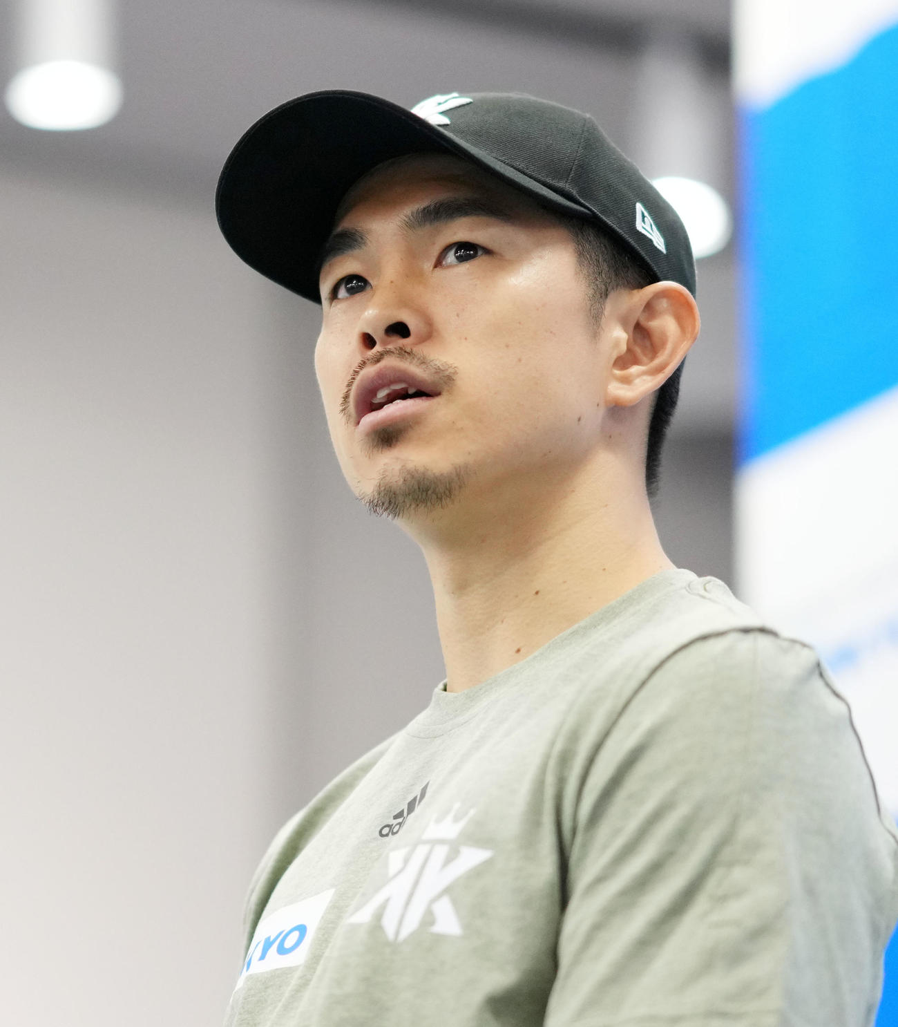試合への意気込みを語る井岡（撮影・横山健太）
