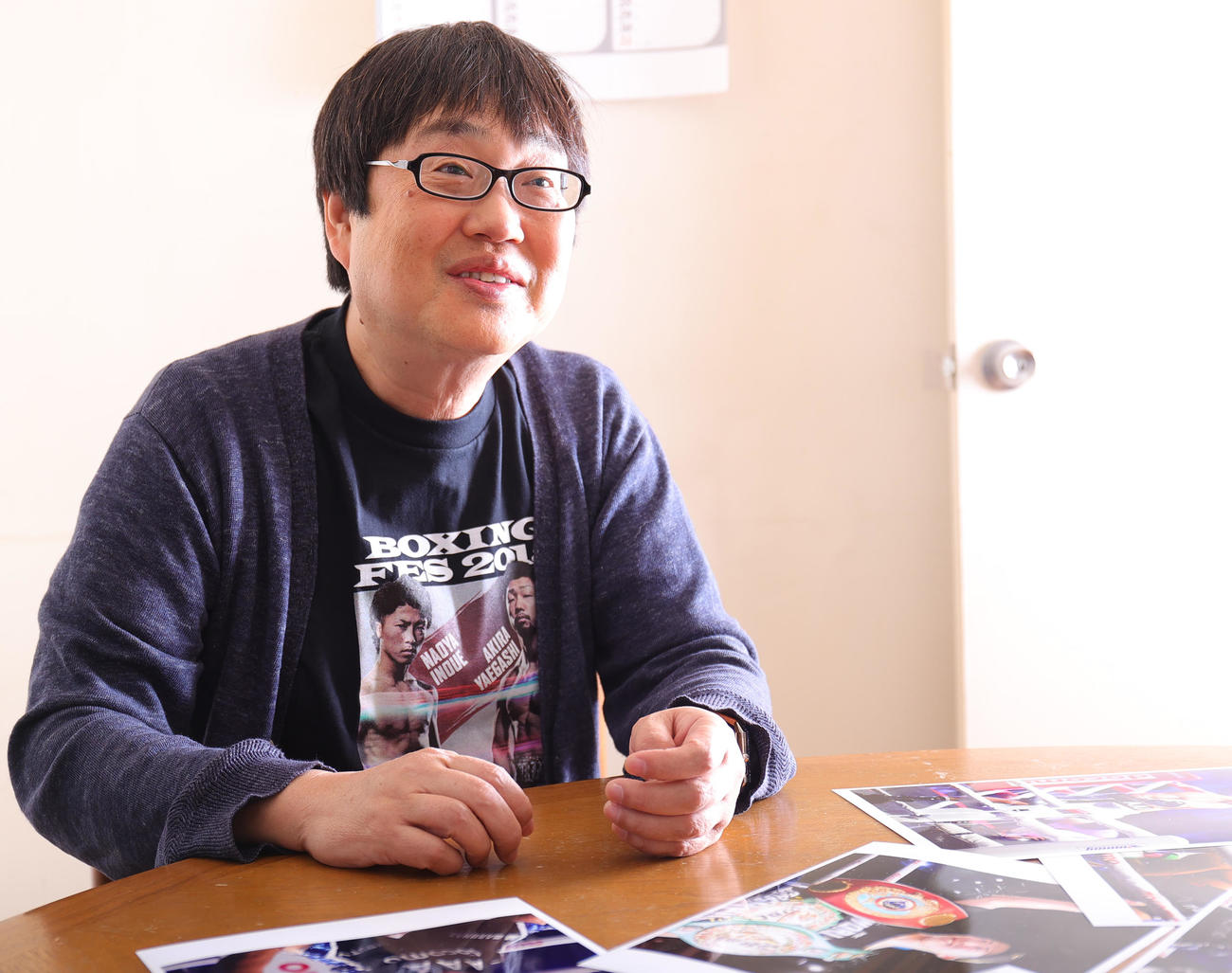 井上尚弥について語る六角精児（撮影・野上伸悟）
