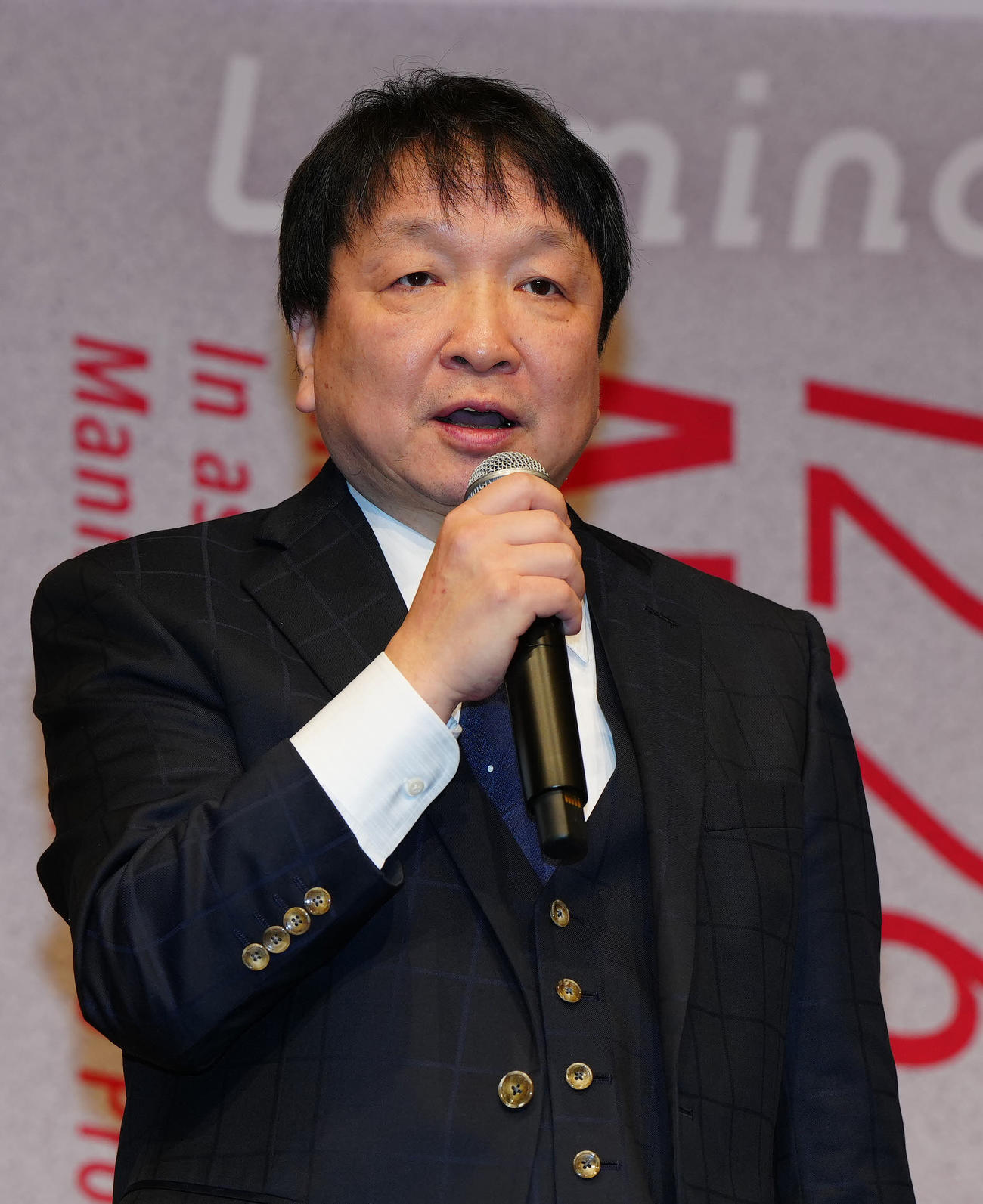 井上尚とタパレスの4団体王座統一戦前の会見に臨む大橋ジム大橋会長（撮影・江口和貴）