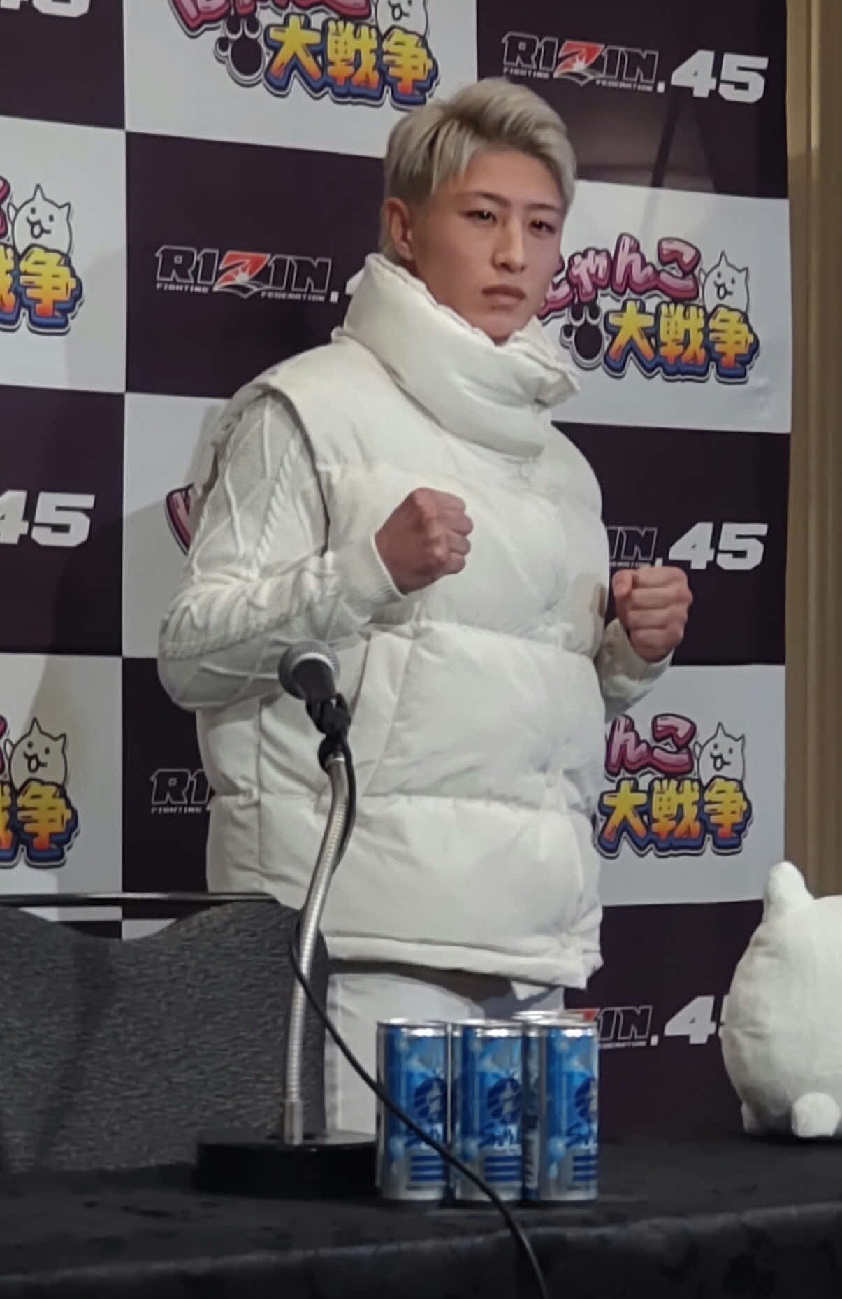 Krush王者篠塚に挑む冨澤大智