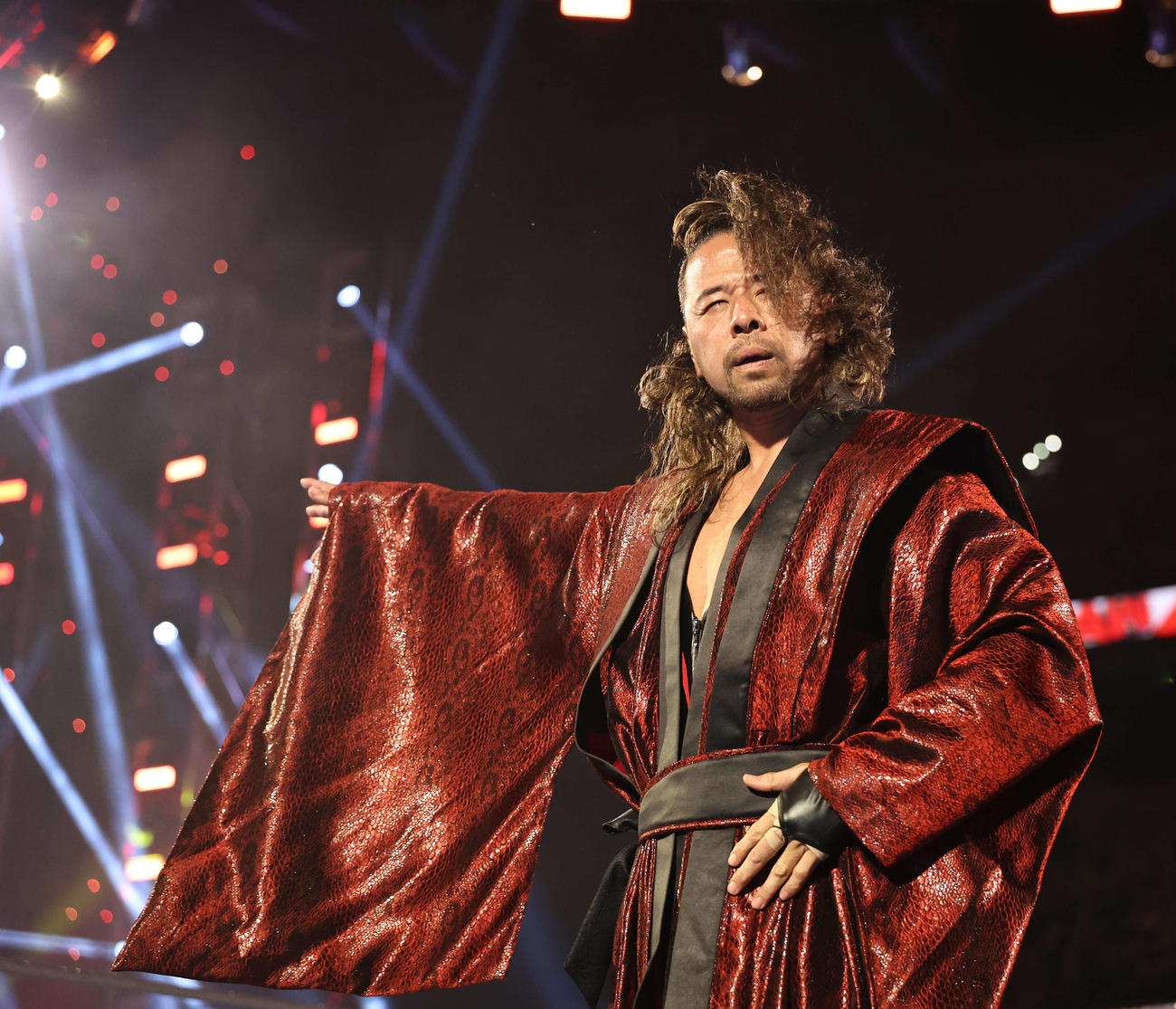 コーディ・ローデスとのストリートファイト形式シングル戦に臨んだ中邑真輔（C）2024 WWE, Inc. All Rights Reserved.