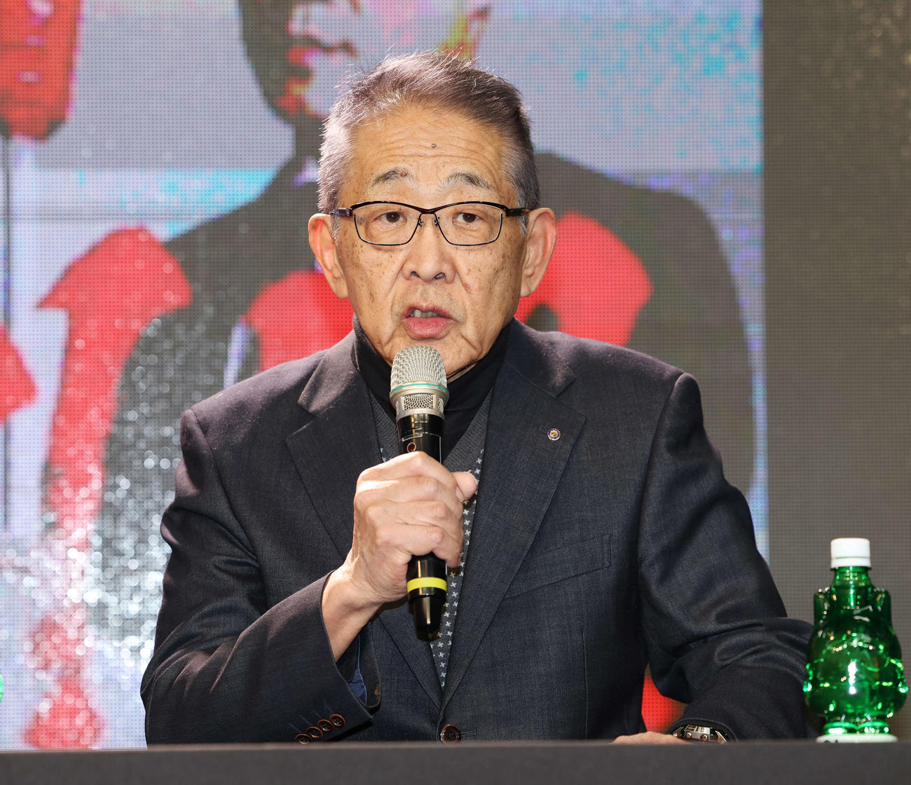 「3150FIGHT vol．8」発表記者会見で話す渡辺会長（撮影・宮地輝）