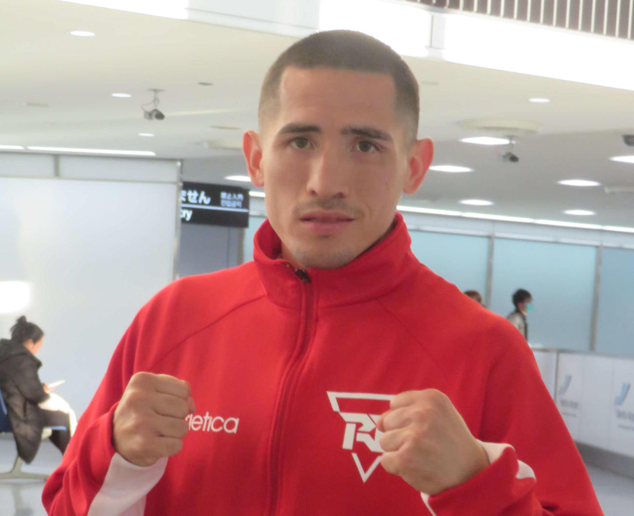 24日、東京・両国国技館で田中恒成とのWBO世界スーパーフライ級王座決定戦に臨む同級2位クリスチャン・バカセグアが来日