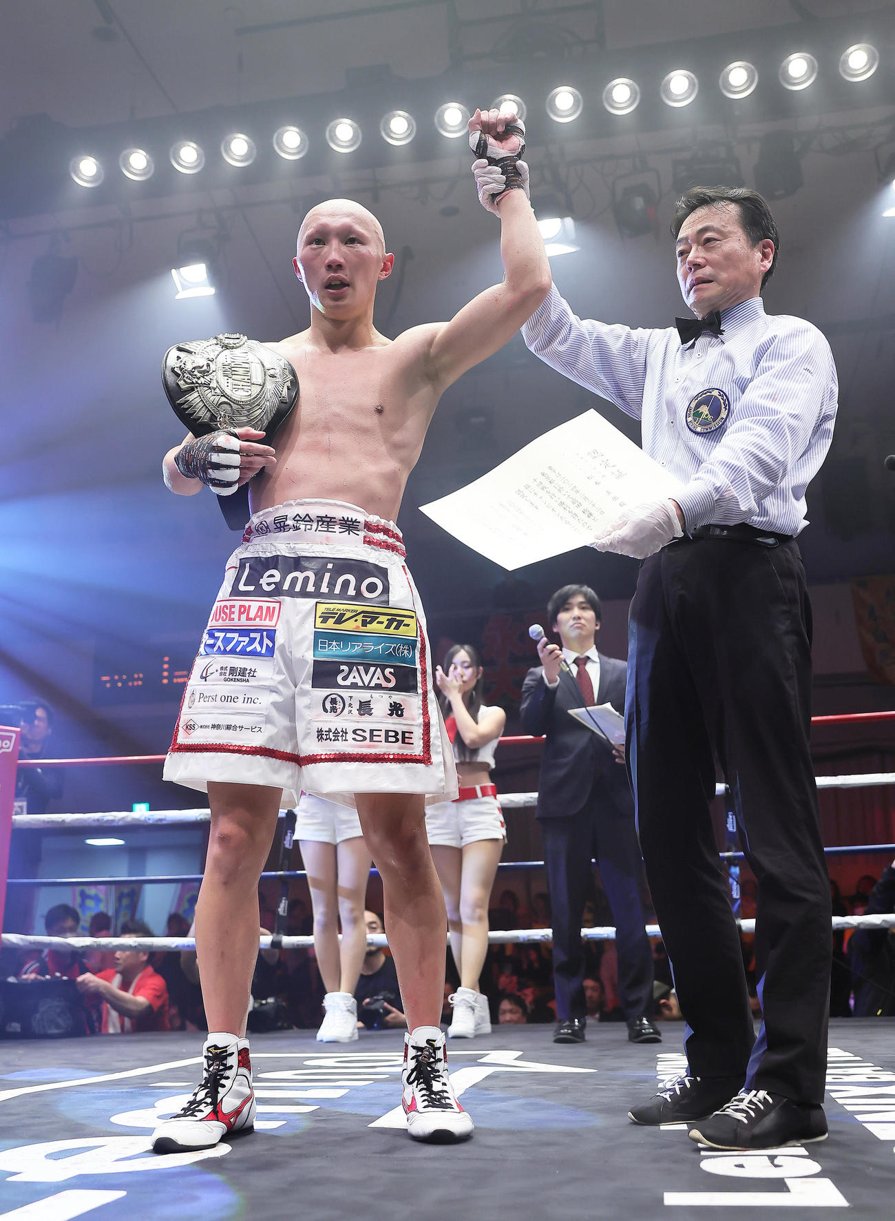 松本は前田を破る（撮影・足立雅史）