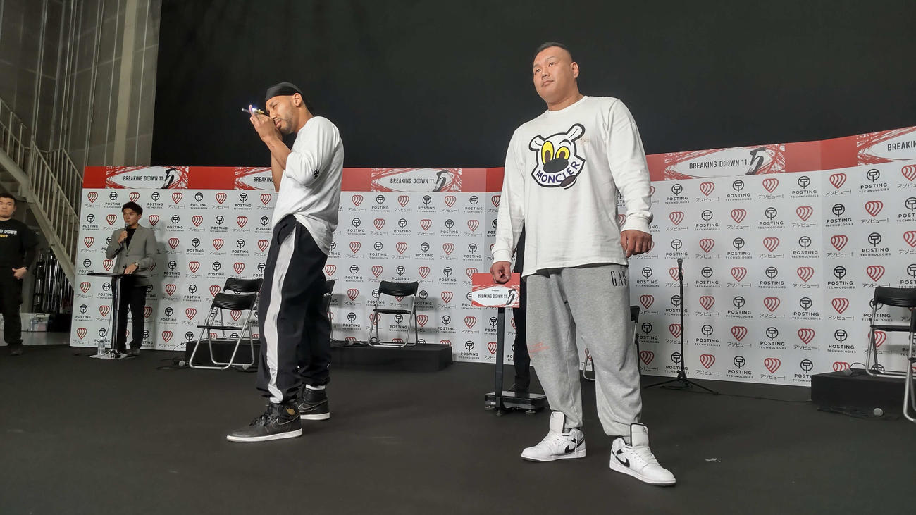 BD11で不完全燃焼に終わった2人が再戦する。ホール大雅レオン（左）と爆音那智