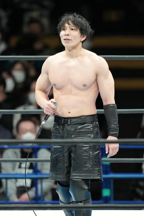新日本】6日両国でSHOのIWGP Jr． 王座に挑戦し、左肩負傷のYOHが 