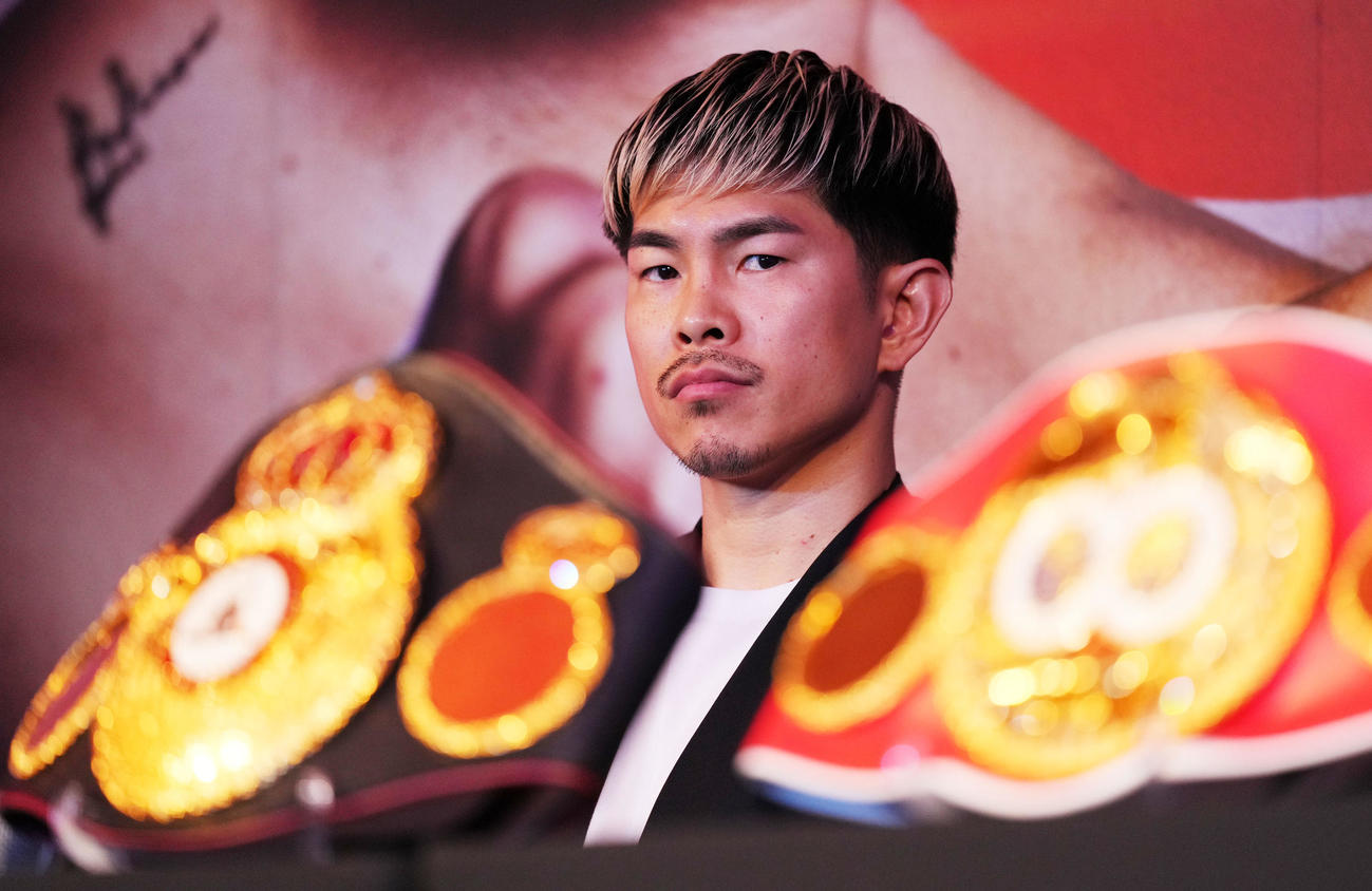 王座統一戦への意気込みを語った井岡（撮影・横山健太）