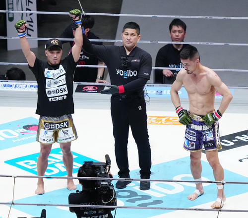 RIZIN】太田忍が元フェザー級王者牛久絢太郎をグラウンドで圧倒 判定3